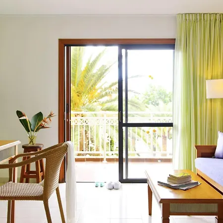 Coral Compostela Apartamento *
