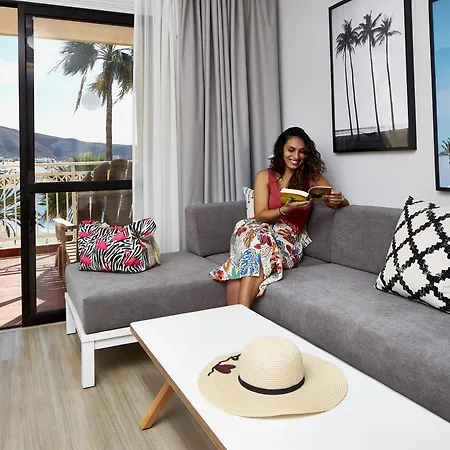 Coral Compostela * Playa de las Américas