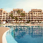 Coral Compostela شقة