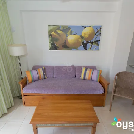 Coral Compostela Apartment *