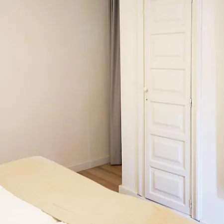 Coral Compostela 플라야데라스아메리카스