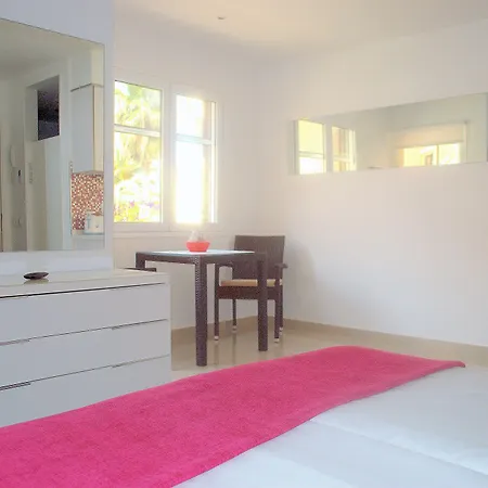 아파트 Coral Compostela