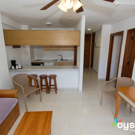 아파트 Coral Compostela